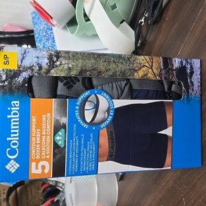 Columbia Size S 5 Pack of Contour Support Boxer Briefs